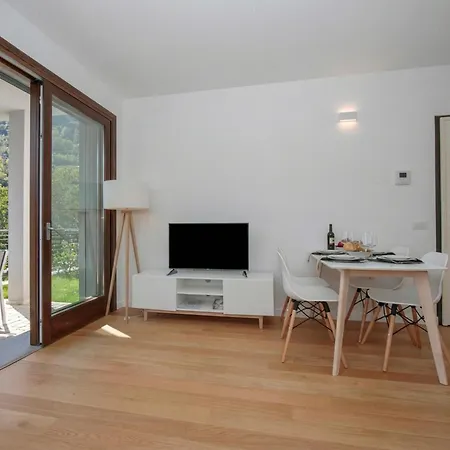 Argegno Home Апартаменты